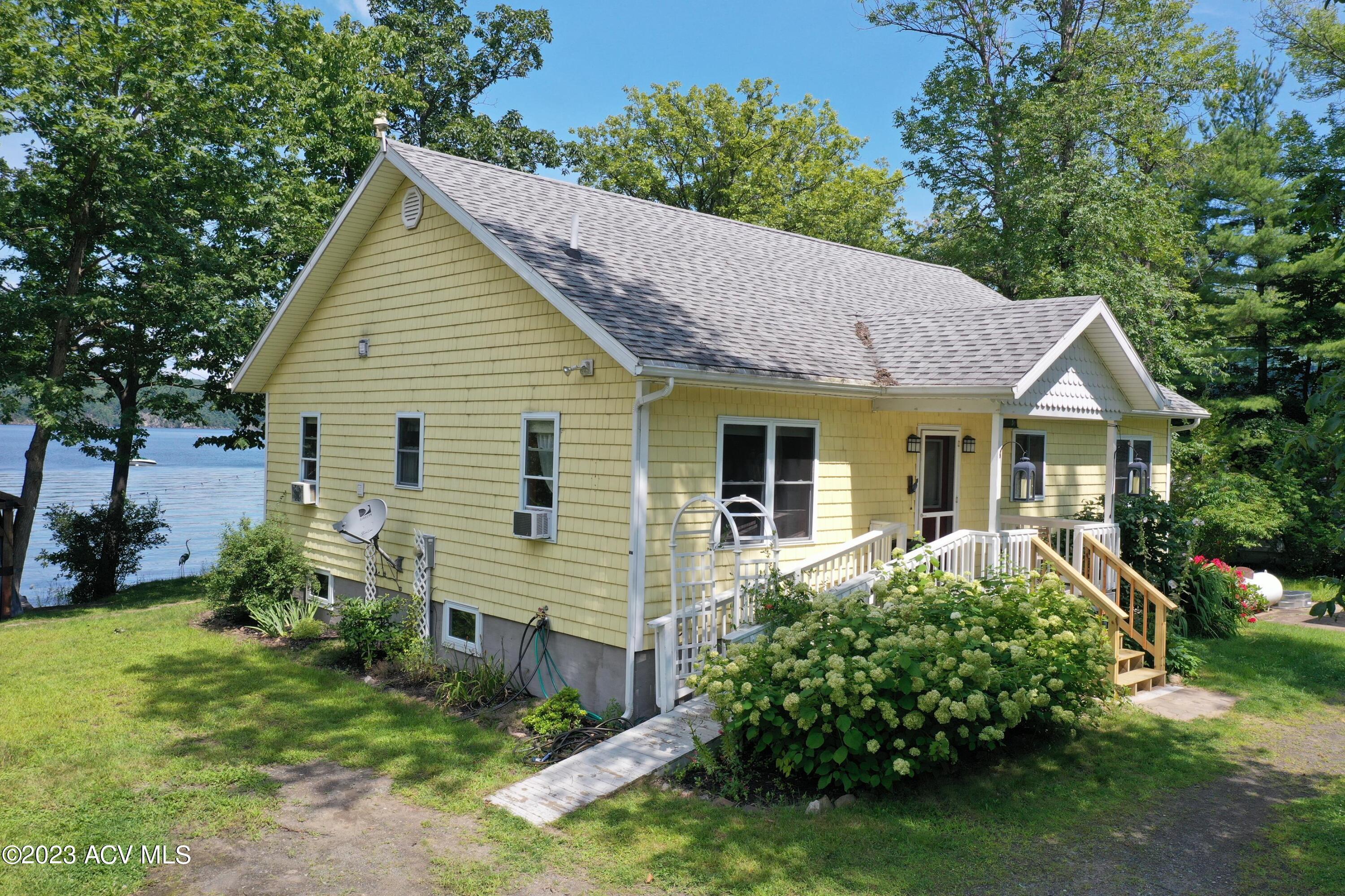 289 Corlear Drive, Willsboro, NY lhrmls01722974