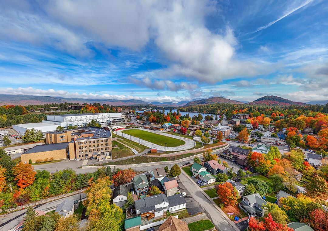 Image 2: LakePlacid_Fall2025_WideAngle