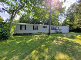 16 Grove Ave
