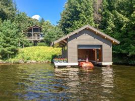 112 Moss Rock Road