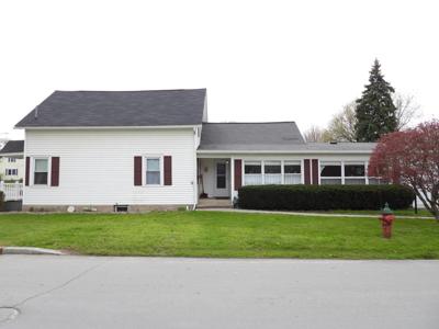 122 Maple