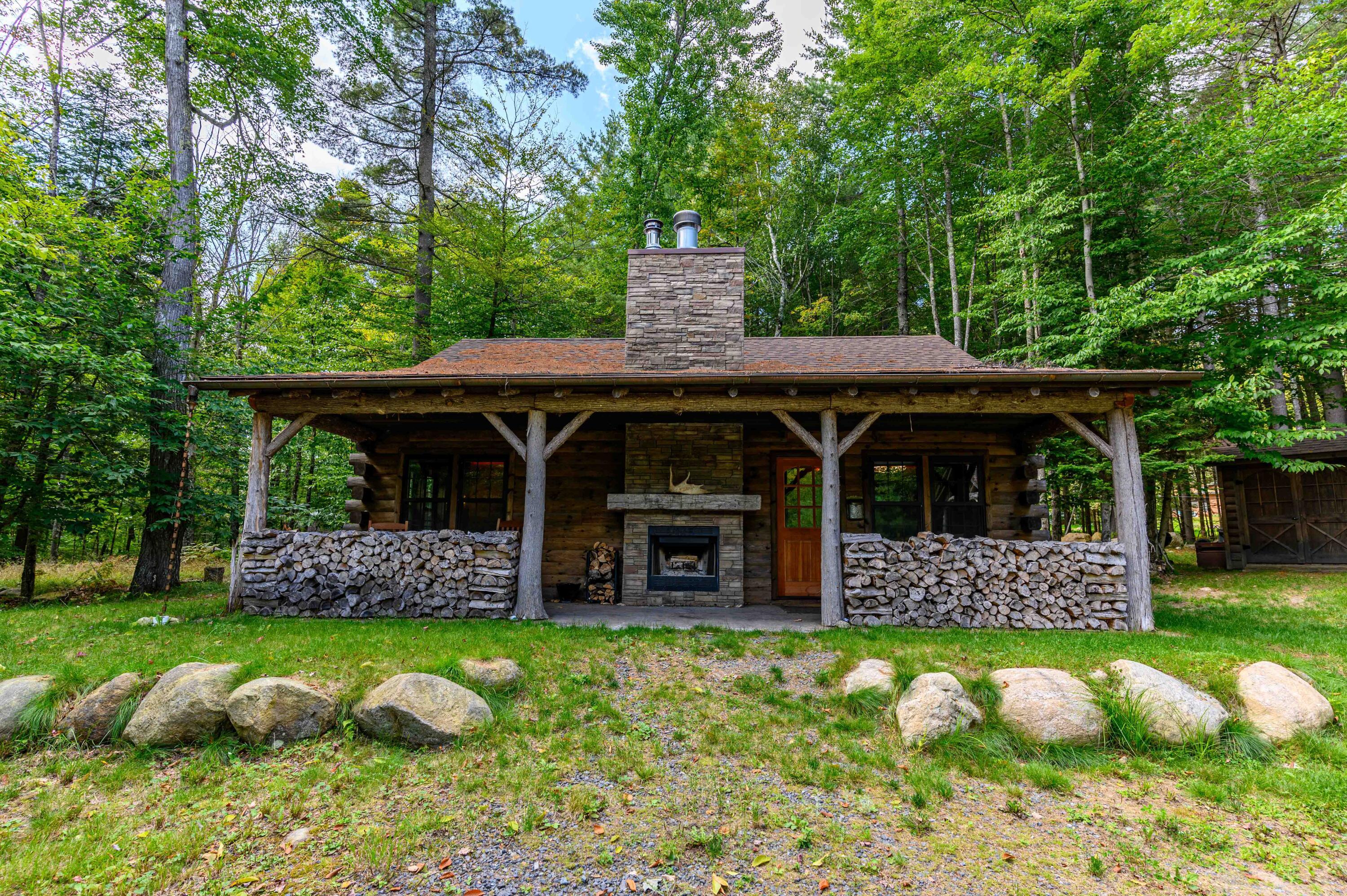 Image 1: Cabin 1
