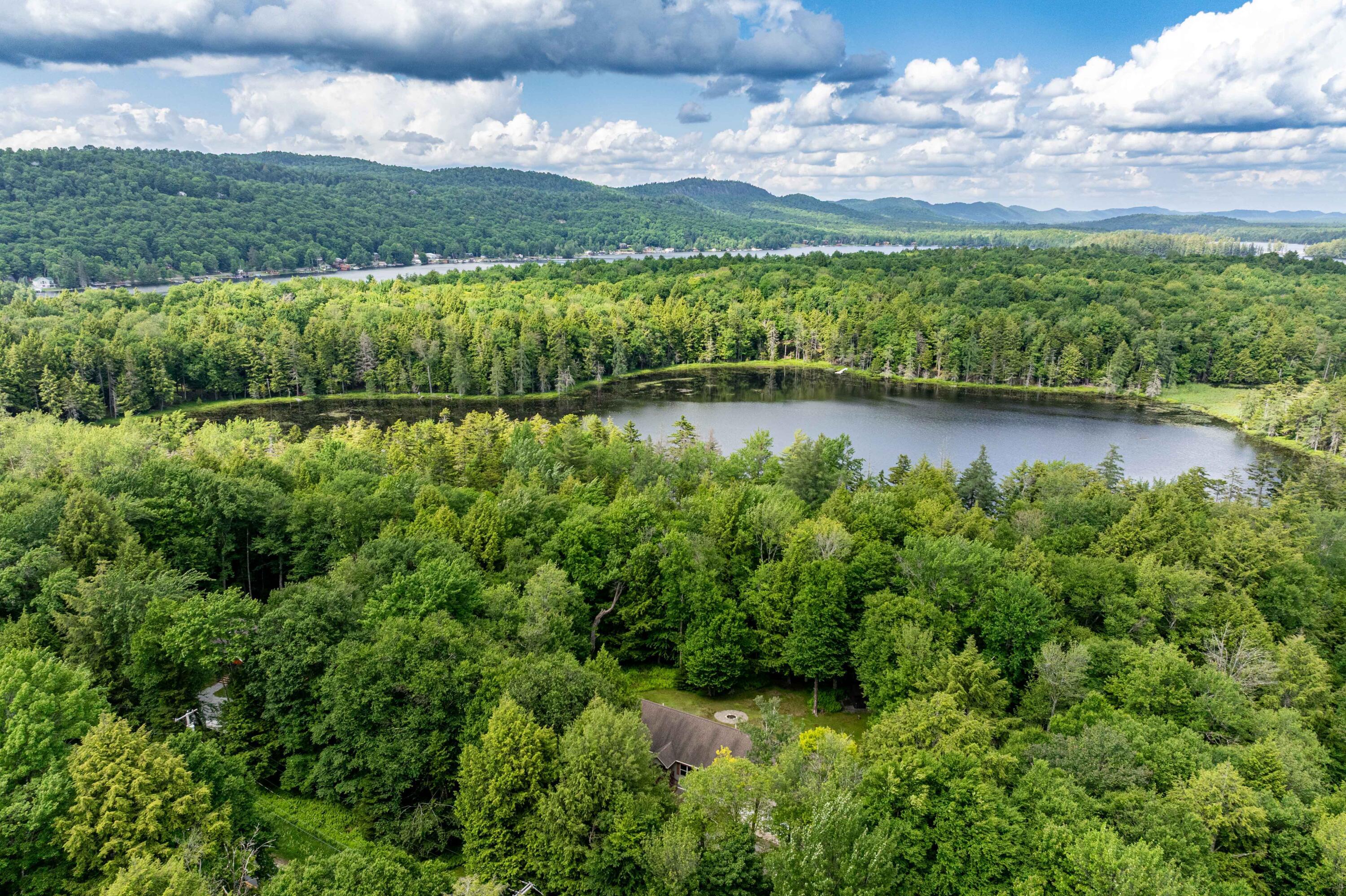 Image 2: 599 South Shore Rd