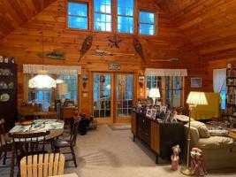 37 Alice Bissell Ln