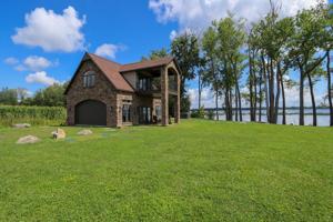 57 Dumont Road