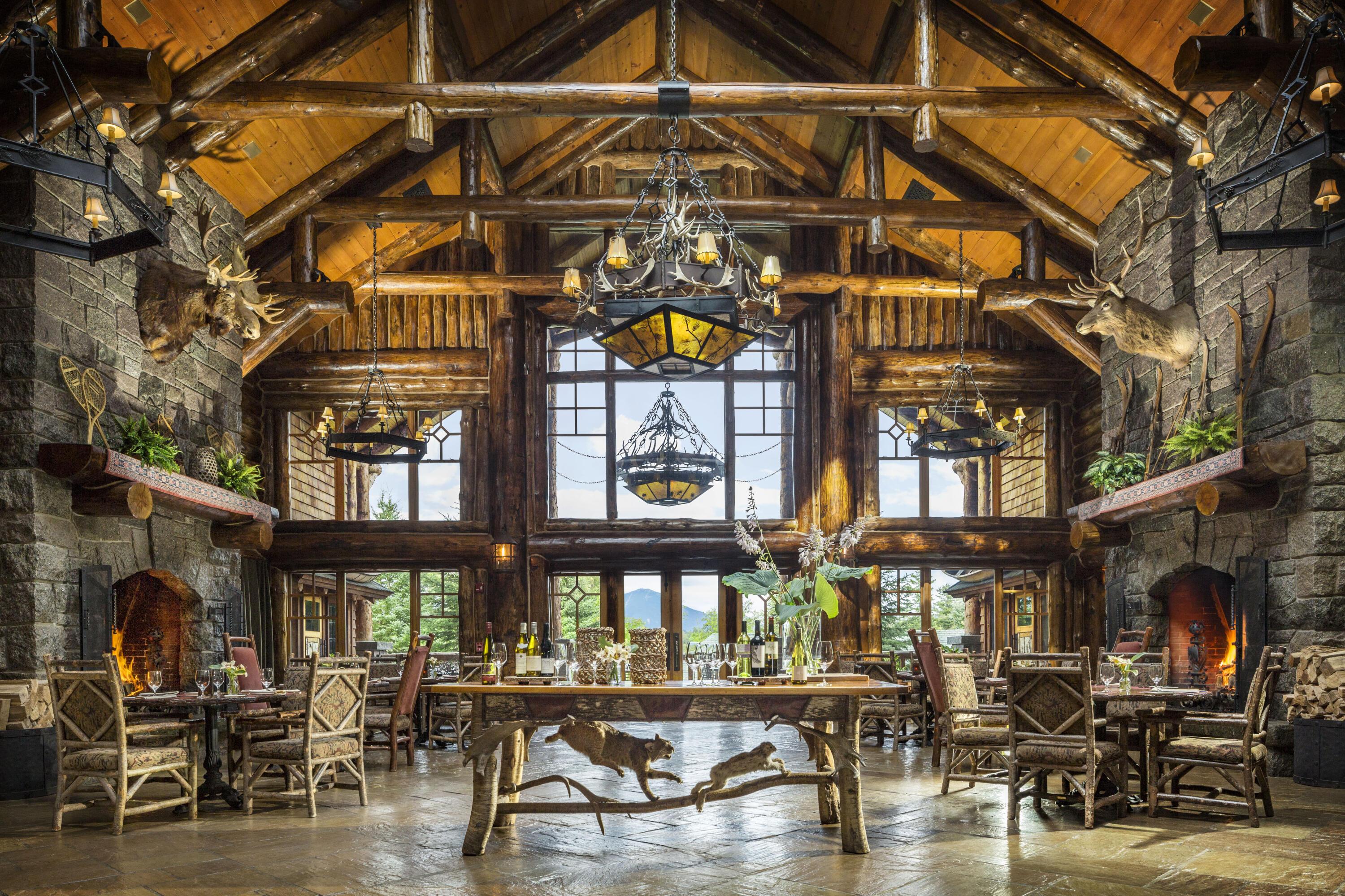 Image 3: wfl_summer_2017_kanu_dining