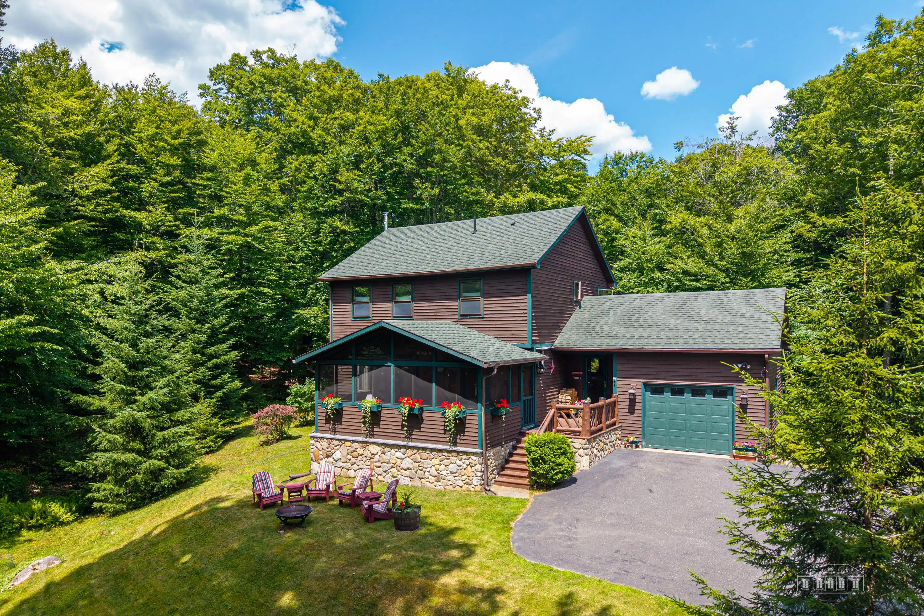 Image 1: 181 Whiteface Inn Ln LP-2