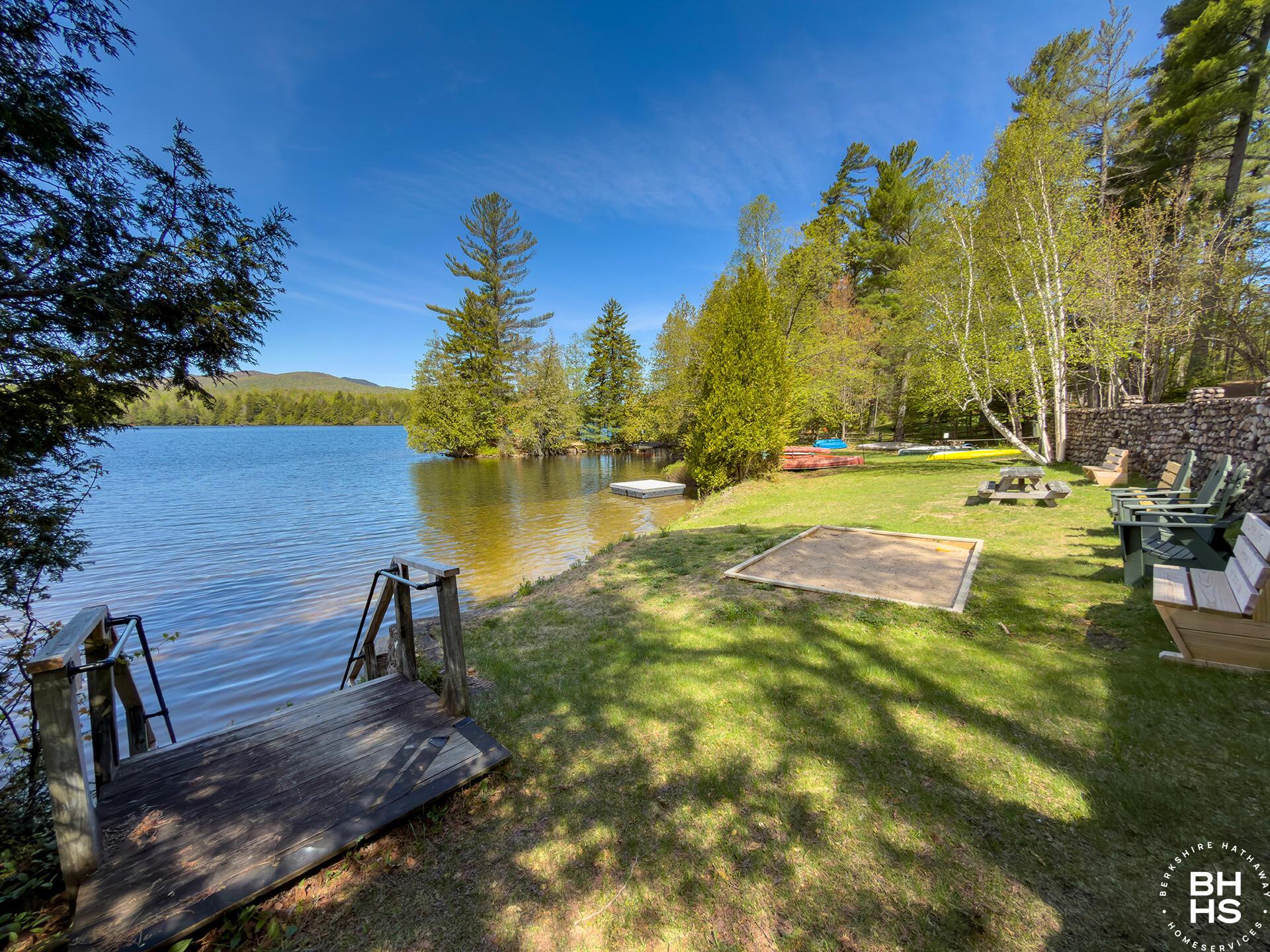Image 3: 1OakLane_Shared_Water_L
