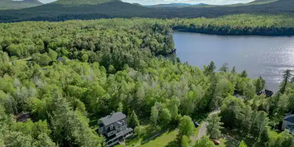 9 Loon Lake
