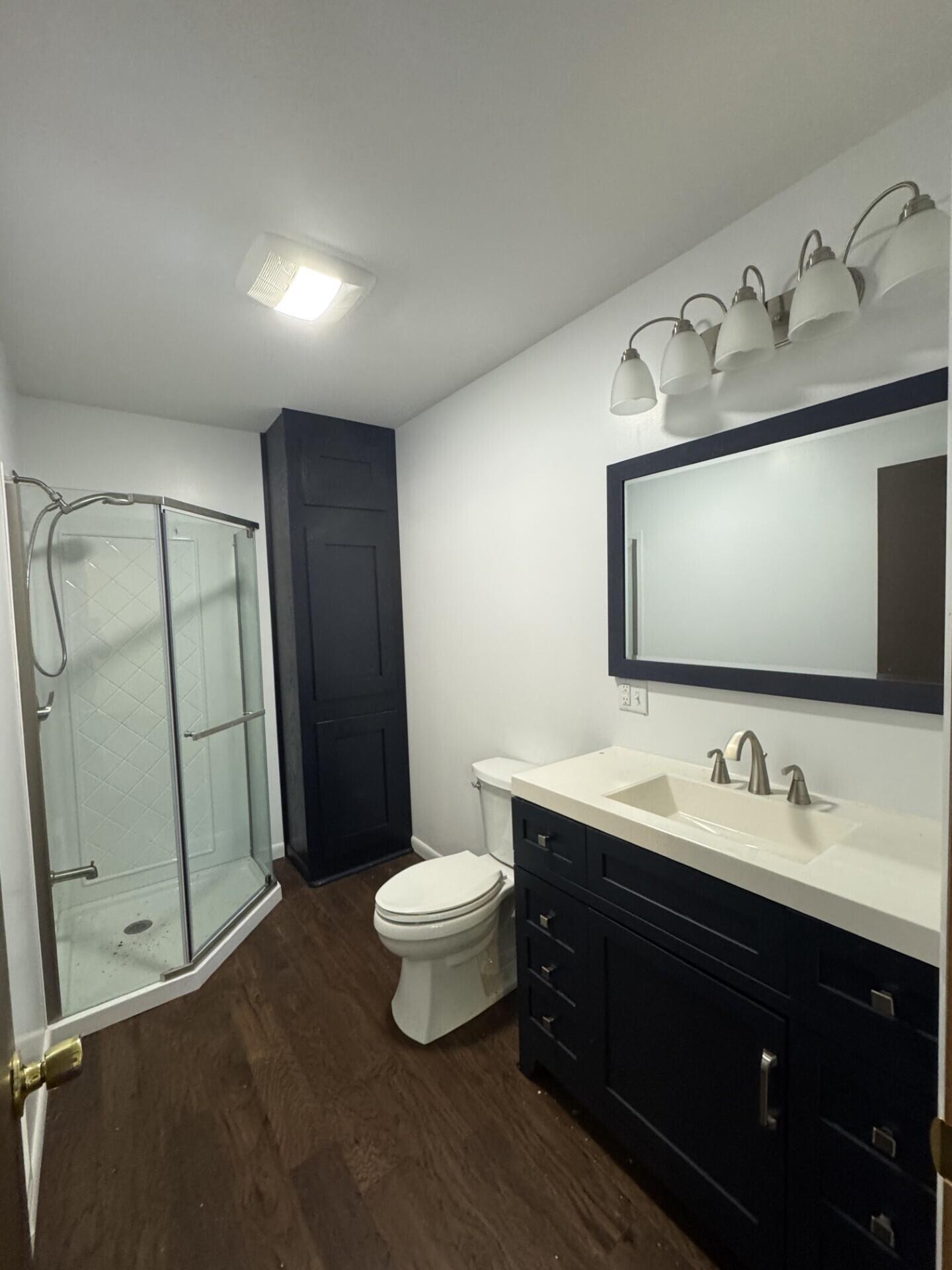 Image 4: vickbath
