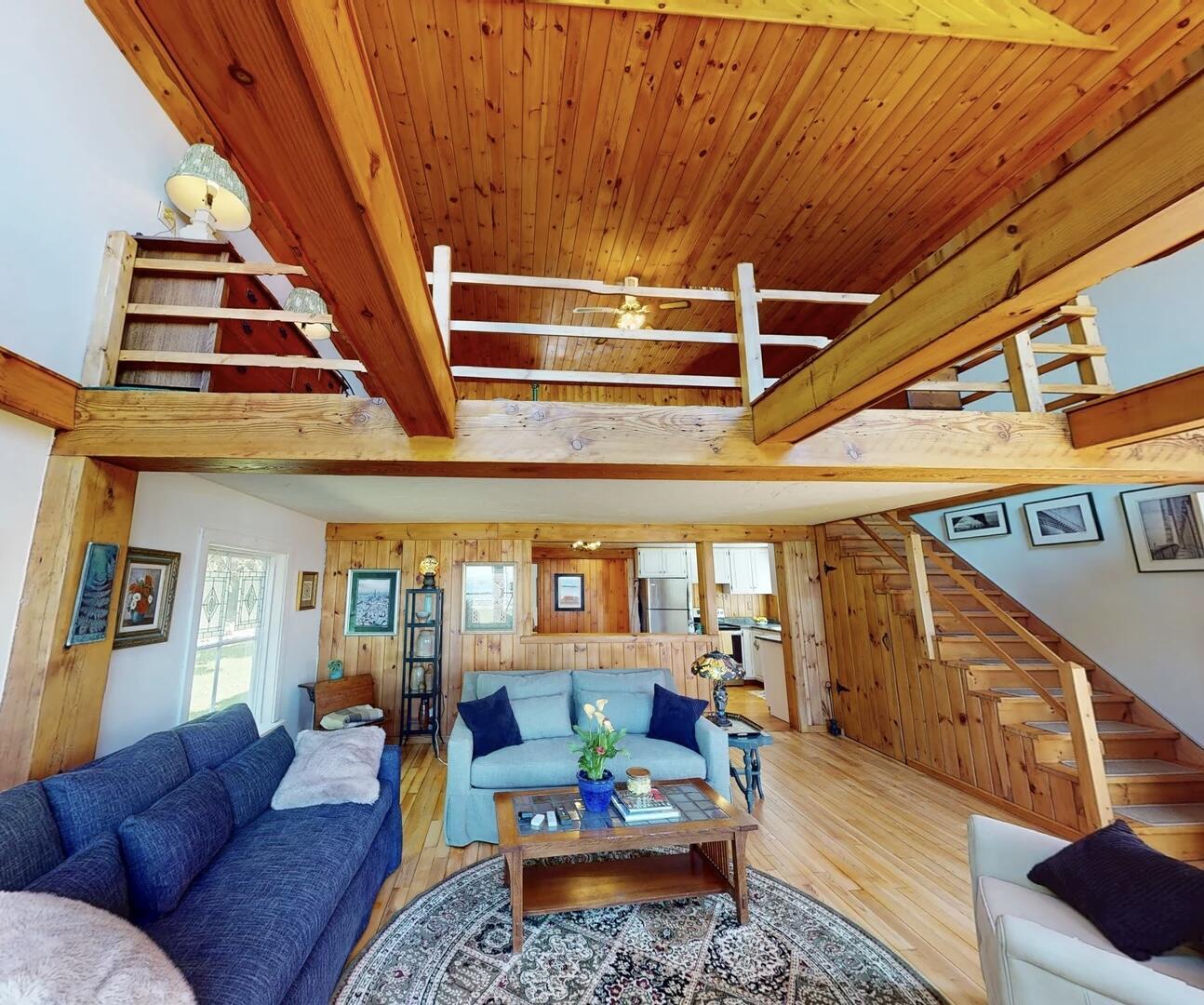 Image 2: Living Room