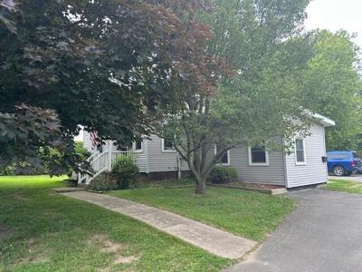 36 Champlain