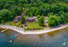 102 Water Edge