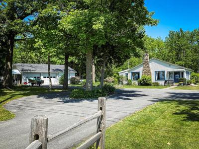 455 Cumberland Head