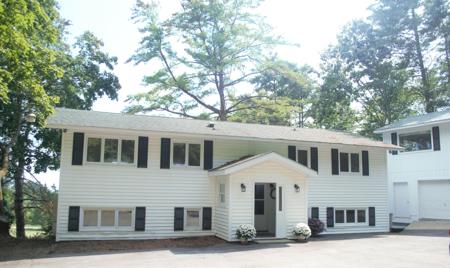 61 Lake Shore