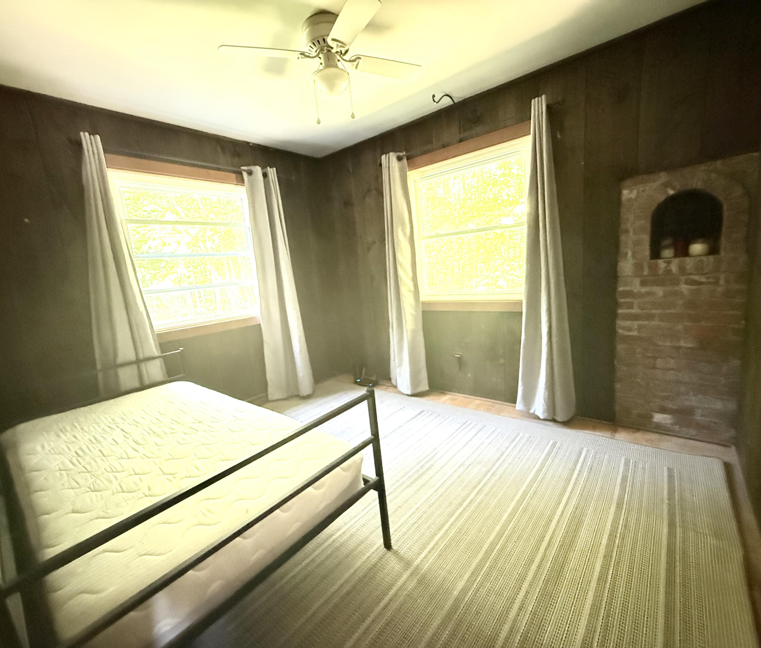 Image 4: First floor bedroom