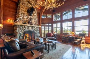 533 Hawk Ridge Road
