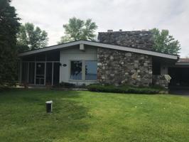 1451 Lakeshore Road