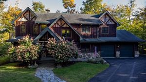 12 Overlook Way