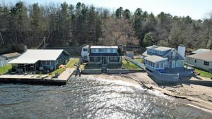 10 Mountaineer Drive