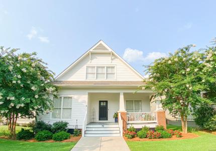 70 WOODRIDGE Avenue
