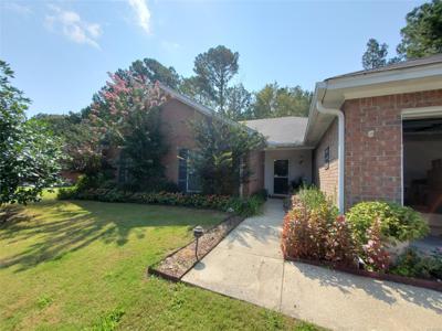 811 Shade Tree Court