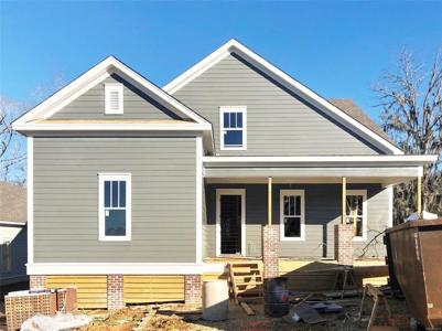214 Forest Glen Drive