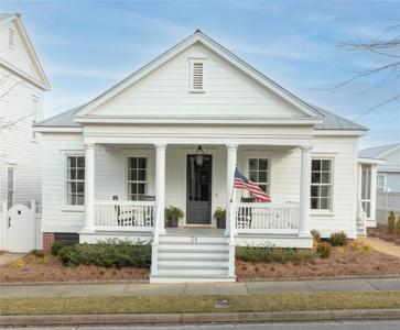24 CHAPEL HILL Street