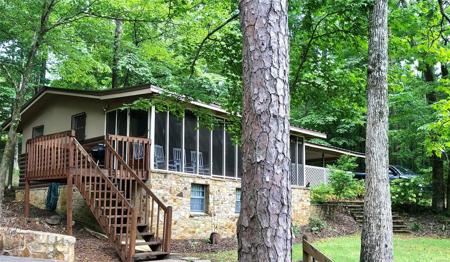 1812 Mimosa Road