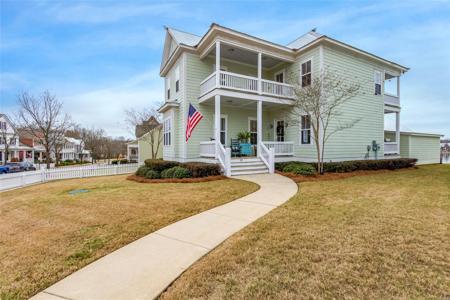 53 Double Oak Avenue