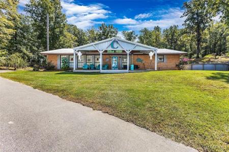 340 Ashwood Drive
