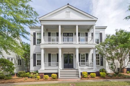 28 Chapel Hill Street