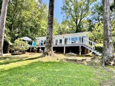 1345 Island Road