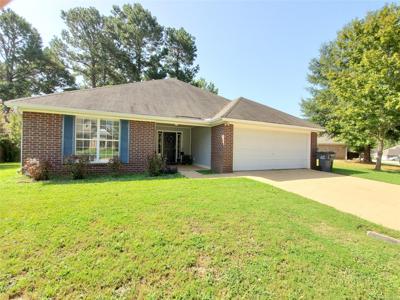 466 River Oaks Drive