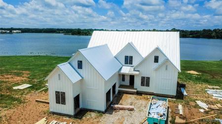 313 Heron Hill
