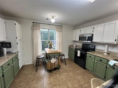 741 Lakeview Drive