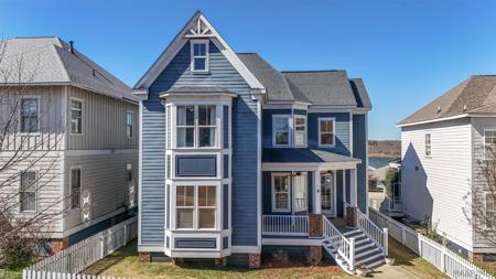 87 Double Oak Avenue