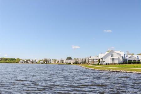 365 Heron Hill