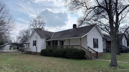 204 Ashurst Avenue