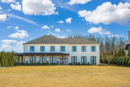 34 Waters Lane