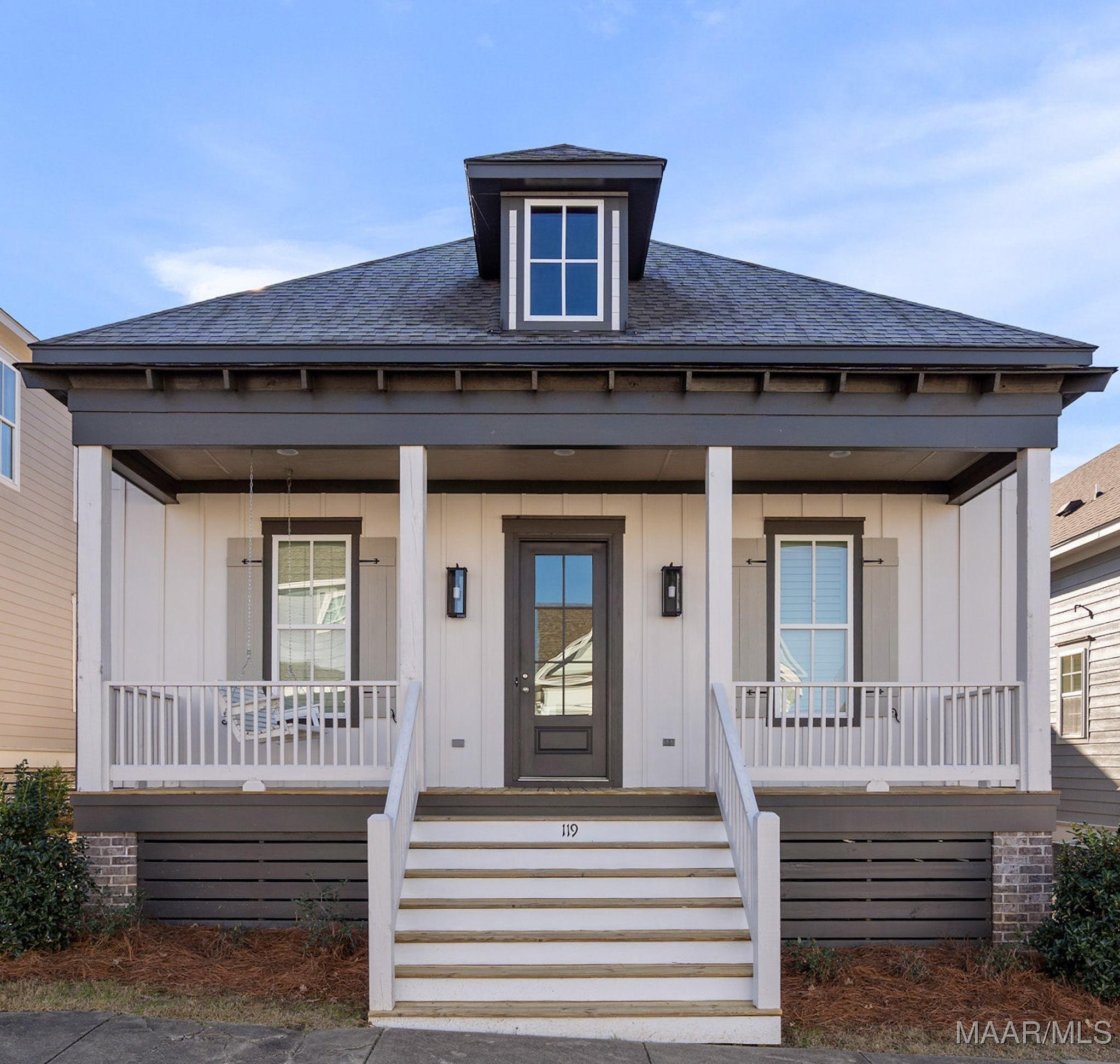 Image 1: Welcome home to 119 Forest Glen Drive!!