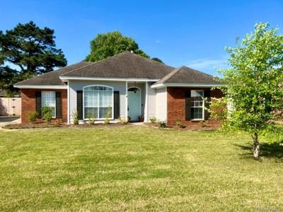 703 River Oaks Court