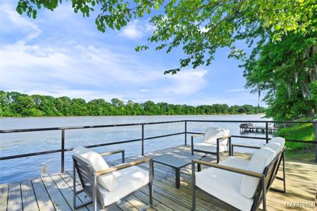 537 Riverview Road