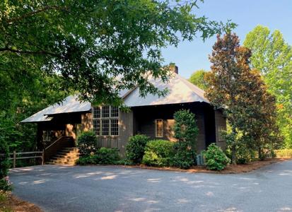 95 Old Tree Road