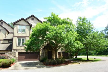 25 Whitewater Way