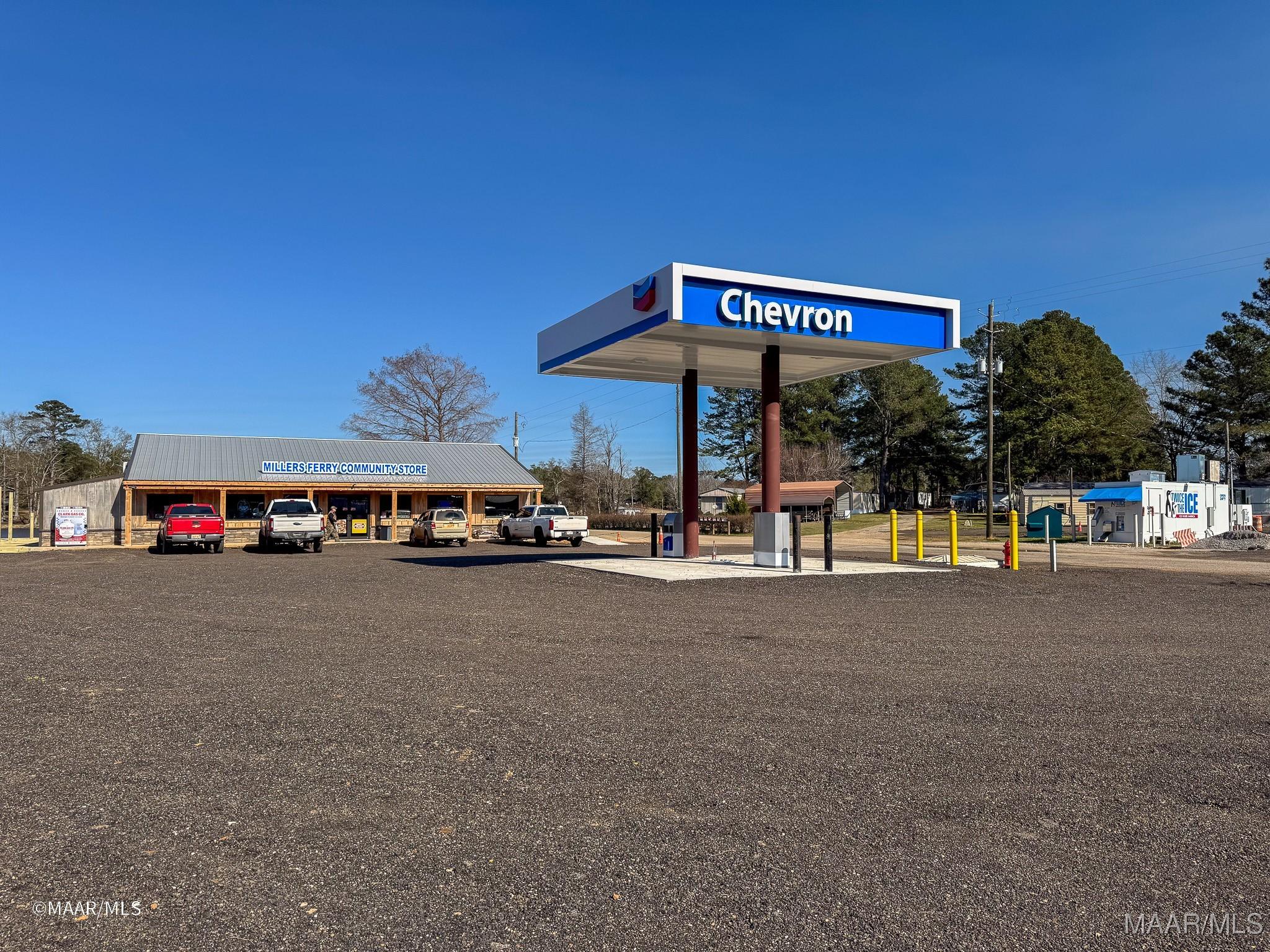 Image 3: NEW MARINA is OPEN! Boat Ramp, fuel, snacks, ice m