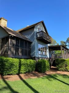 25 Village Court