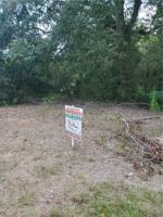 1607 Texas St