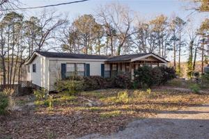 407 Lakeland Drive