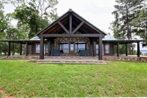 1282 Oak Ridge Road